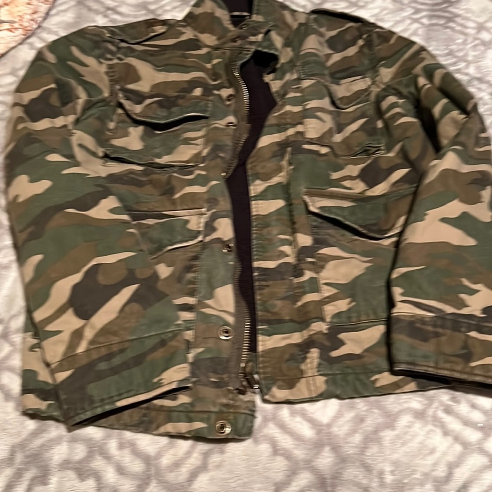COPY - Tony Hawk Camo jacket